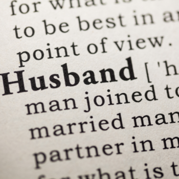 Kriteria Suami Shalih: Suami Idaman yang Benar-Benar Cinta Istrinya Dunia Akhirat